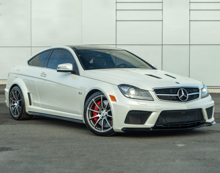 mercedes C63 AMG v8 tuning